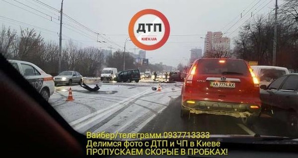 В Киеве в аварии погиб капрал полиции
