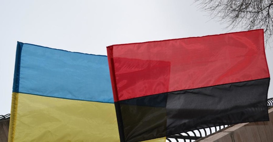 Киевсовет определит дни, когда в городе будут торжественно поднимать флаги ОУН-УПА 