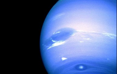 Телескоп Hubble впервые зафиксировал затухание бури на Нептуне