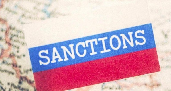 Евросоюз продлил санкции против России из-за Крыма