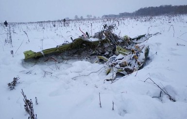 На месте падения российского Ан-148 нашли 11 тысяч фрагментов тел
