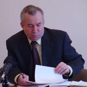 Лукьянченко уговорил торговцев снизить цены 