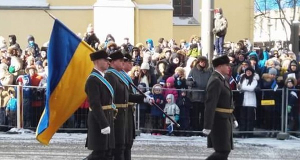 Украинские военные приняли участие в параде в Эстонии