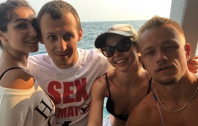 В Таиланде задержали Настю Рыбку и ее секс-тренера Алекса Лесли