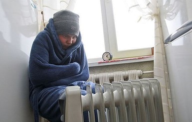 В Черниговской области мать бросила шестерых детей в нетопленном доме и без еды