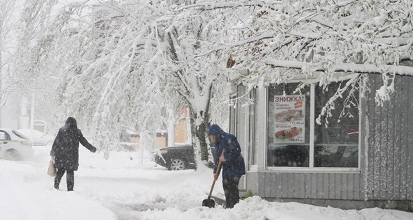 По всей территории Украины к 1 марта ожидаются сильные снегопады