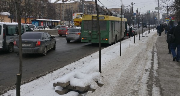 Сегодня днем, 27 февраля, в большинстве регионов пройдет сильный снег и метели