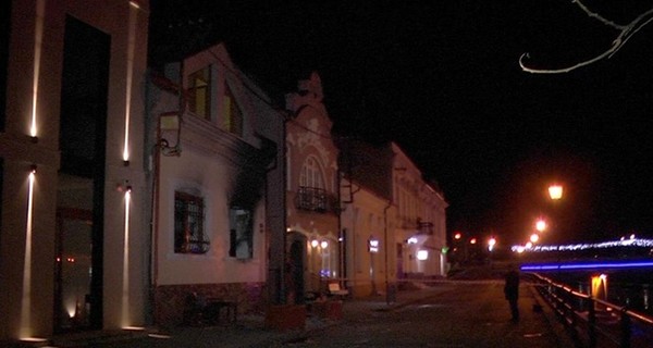 Жители Ужгорода о поджоге венгерского центра – это провокация