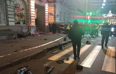 Авария в Харькове: причиной смерти трех пешеходов стал отрыв сердца