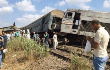 В Египте столкнулись два поезда, погибли 19 человек