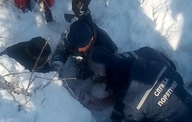 В Харьковской области 12-летняя девочка попала под снежный обвал