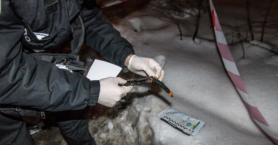 В Киеве ножом в сердце зарезали мужчину