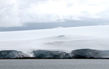 Аномально теплая зима в Арктике привела к рекордному таянию льдов