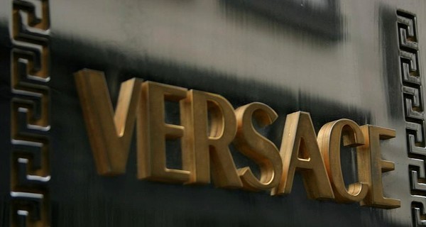 Versace отказался от использования натурального меха