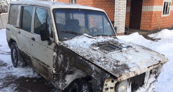 Погоня на Волыни: внедорожник пытался переехать пограничников  