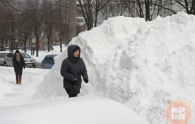 Снежная буря снова накроет половину Украины, в эпицентре – снова Днепр