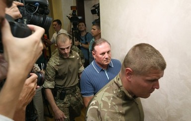 Судьи по делу Ефремова заявили в полицию об угрозах