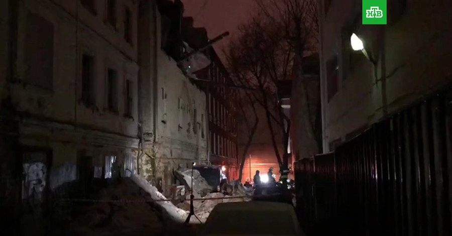 В центре Москвы обрушилось здание
