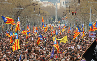 После задержания Пучдемона в Каталонии начались протесты, есть раненые 