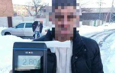 В Харькове задержали в стельку пьяного водителя