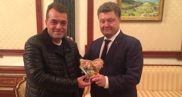 Бирюков назвал критиков Порошенко 