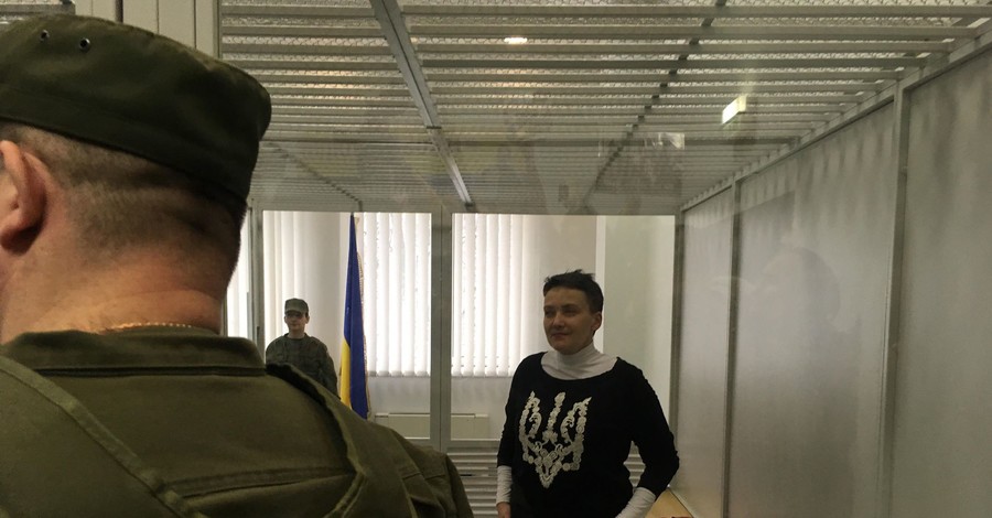 Суд отказал в отводе прокурора, который сравнил Савченко с Ерофеевым и Александровым