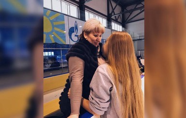 В России 41-летняя завуч и 17-летняя ученица выкладывали совместные 