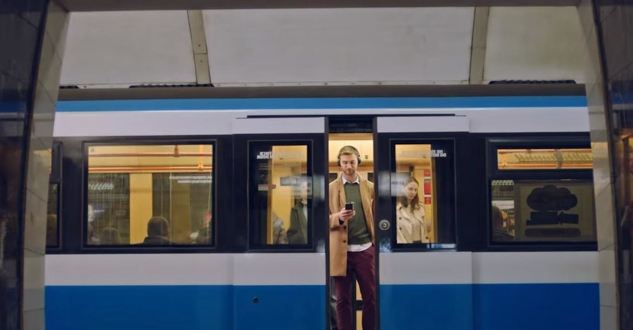Google снял рекламу в киевском метро