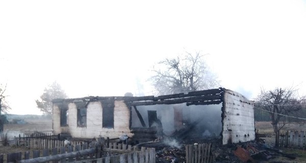На пожаре в Житомирской области сгорели двое детей