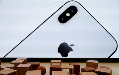 Apple выпустит iPhone с вогнутым дисплеем