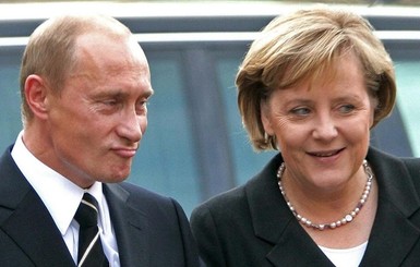 Перед встречей с Порошенко Меркель поговорила с Путиным