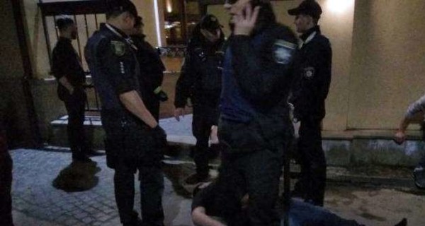 Во Львове охранники ресторана забили посетителя до смерти