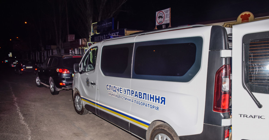 В Киеве неизвестные с автоматами разгромили игорные заведения