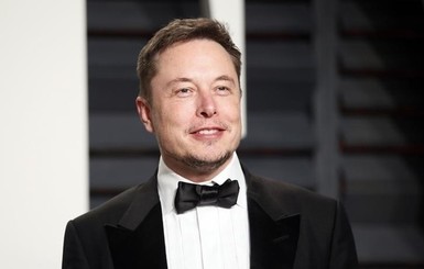 Илон Маск признался, что спит на полу завода Tesla