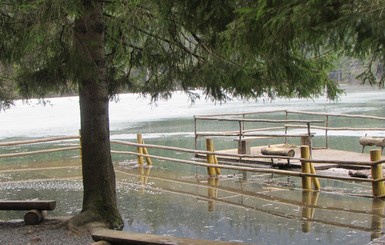 Уровень воды в Синевире поднялся на четыре метра