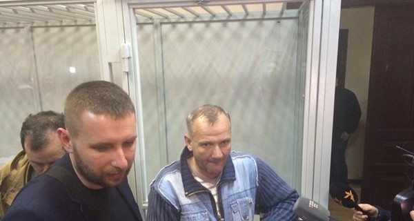 Суд над Бубенчиком перенесли, активиста Майдана будут защищать еще два адвоката