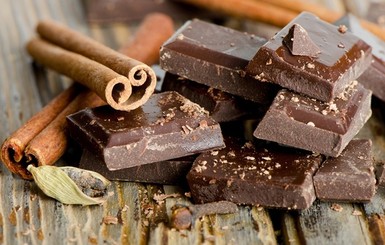 Ученые: темный шоколад улучшает память и повышает иммунитет