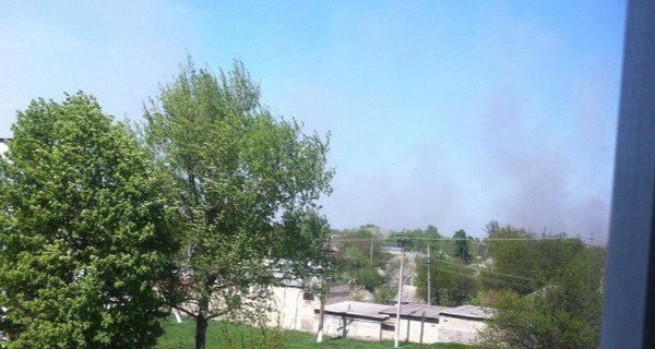 На бывшем военном складе в Балаклее вновь пожар, взрываются снаряды
