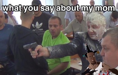 В сети появились мемы на стреляющего никопольского депутата