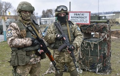 За сутки на Донбассе погиб один украинский военный, четверо - ранены