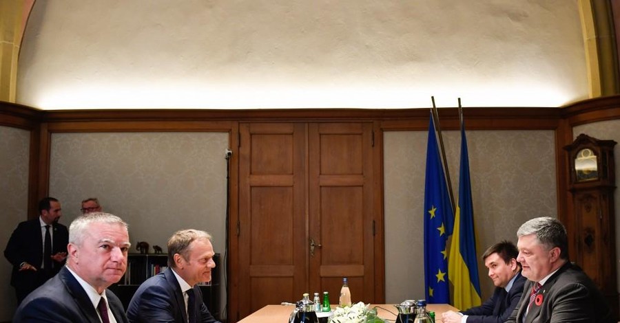 Порошенко и Туск договорились о проведении юбилейного Саммита Украина-ЕС