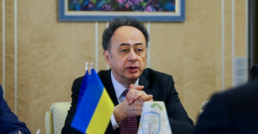 Коррупция, Чернобыль, война, проституция: посол Евросоюза рассказал об имидже Украины 