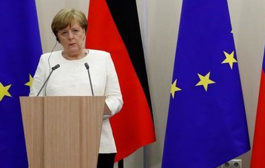 Меркель объявила о начале подготовки к переговорам 