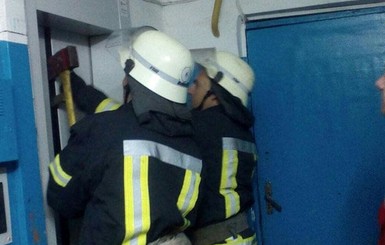 В Одессе оборвался лифт с людьми