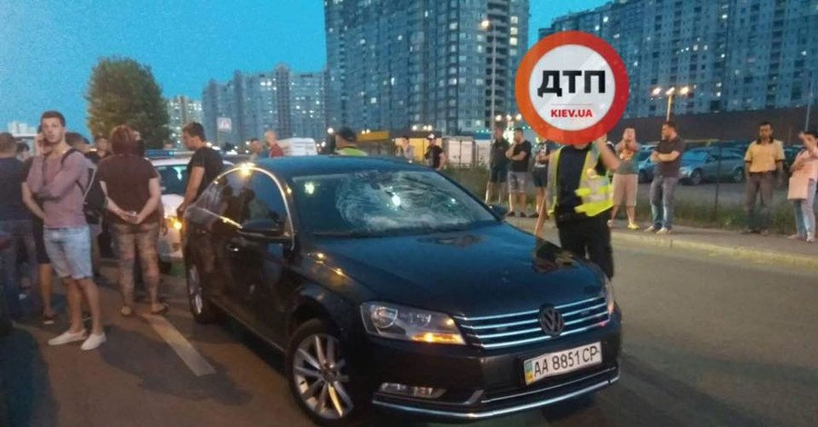 АП: автомобиль из кортежа Порошенко не причастен к ДТП с 13-летним велосипедистом