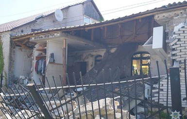 Взрыв дома в Лисичанске: состояние пострадавших тяжелое