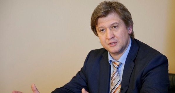 Данилюк шантажирует Украину неполучением денег от МВФ – его надо уволить и посадить! – блогер
