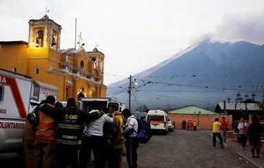 В Гватемале извержение вулкана унесло жизни 62 человек