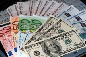 Донецкая налоговая поймала отмывателей денег 