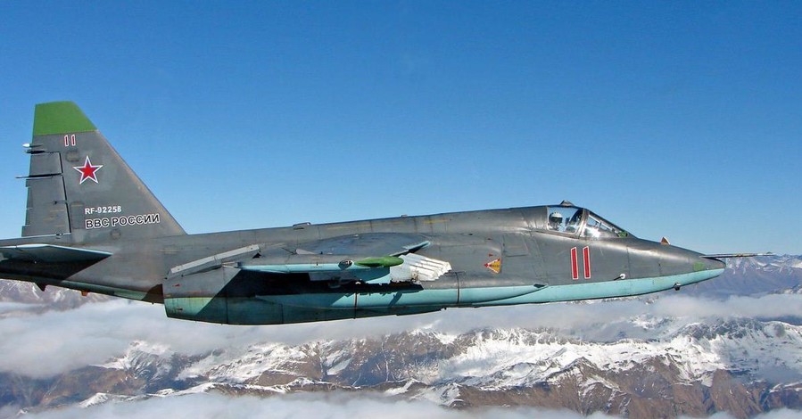 Россия перебросила в Крым 20 штурмовиков Су-25СМ